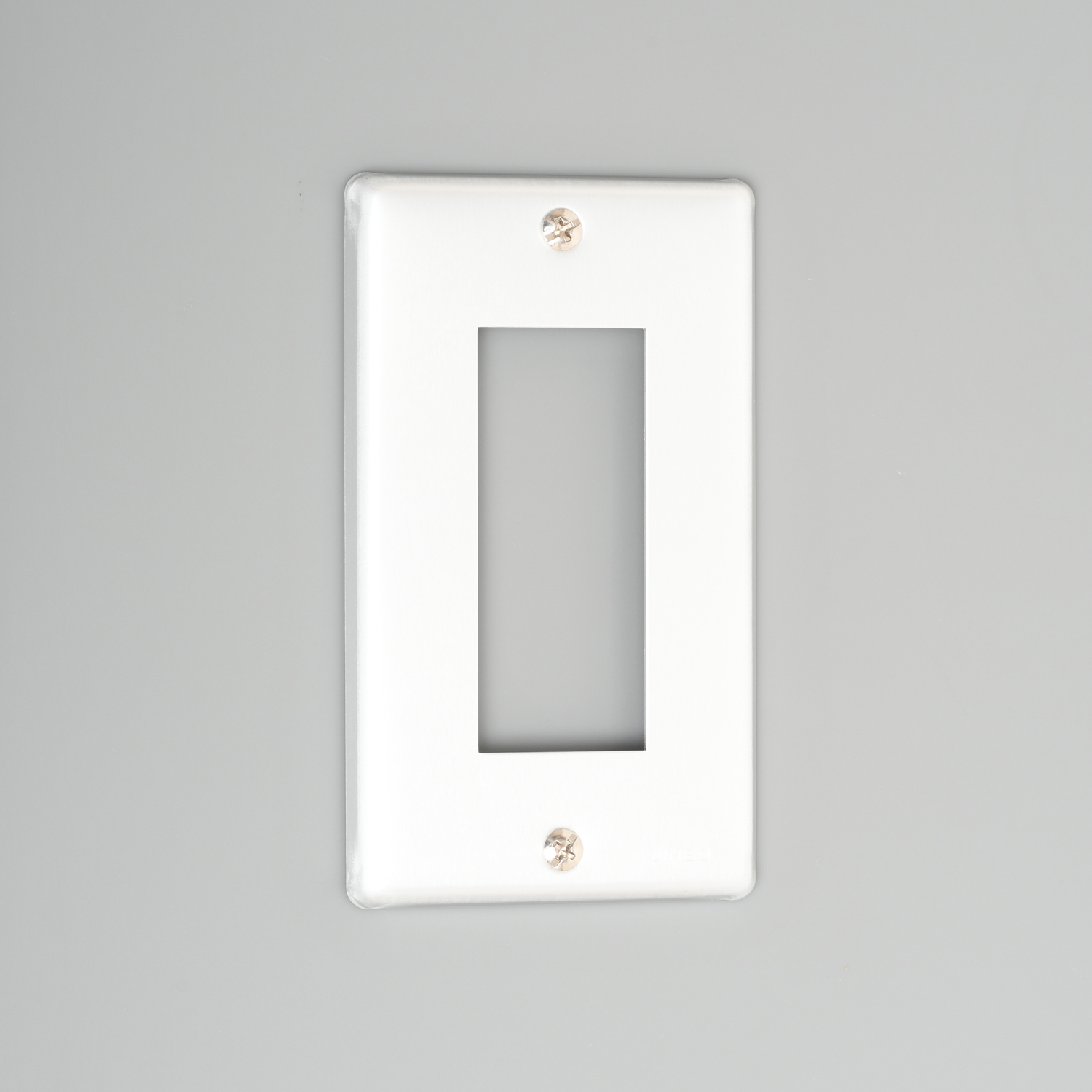 1Gang 3Outlet, Mounting Screw Spacing 101 WALL PLATE FOR USB