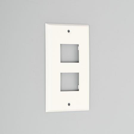 Wall Plate for Horizontal Duplex Receptacle [Nylon]