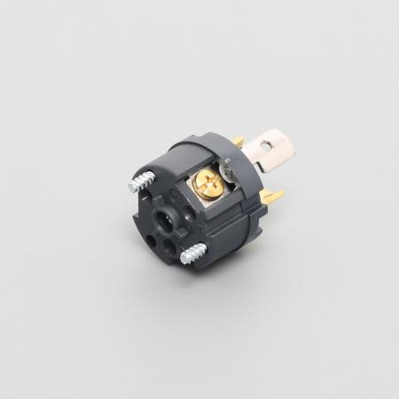 Plug (Nylon Housing)