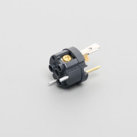 Plug (Nylon Housing)