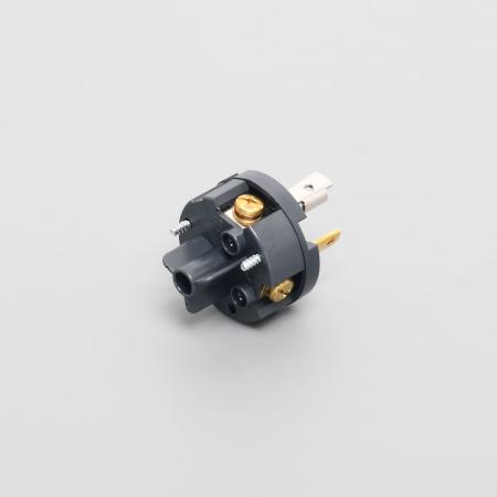 Plug (Nylon Housing)