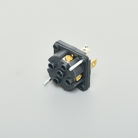 L-shaped Plug (Polycarbonate Housing, Angle Plug)