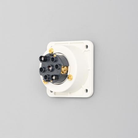 Flanged Inlet (Nylon Housing)