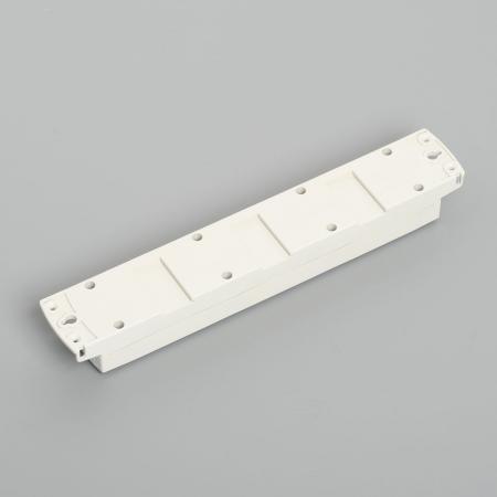 Multiuse Power Strip, 4 Twist Locking Outlet