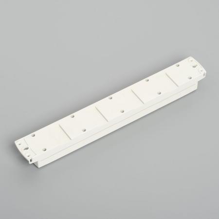 Multiuse Power Strip, 6 Twist Locking Outlet with 5m Cord and Harness Plug