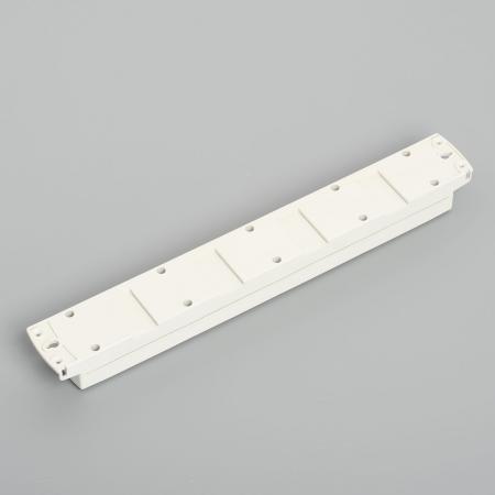 Multiuse Power Strip, 6 Combinaton Outlet