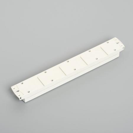 Multiuse Power Strip, 6 Clamp Locking Outlet with 5m Cord and Straight Blade Plug