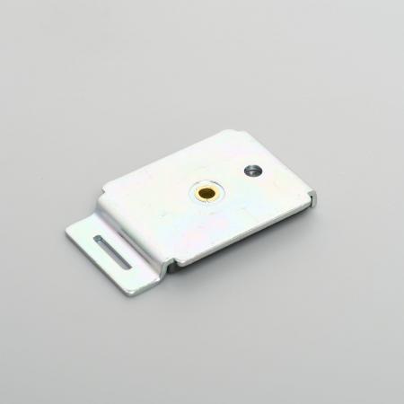 Magnet Insertion Type